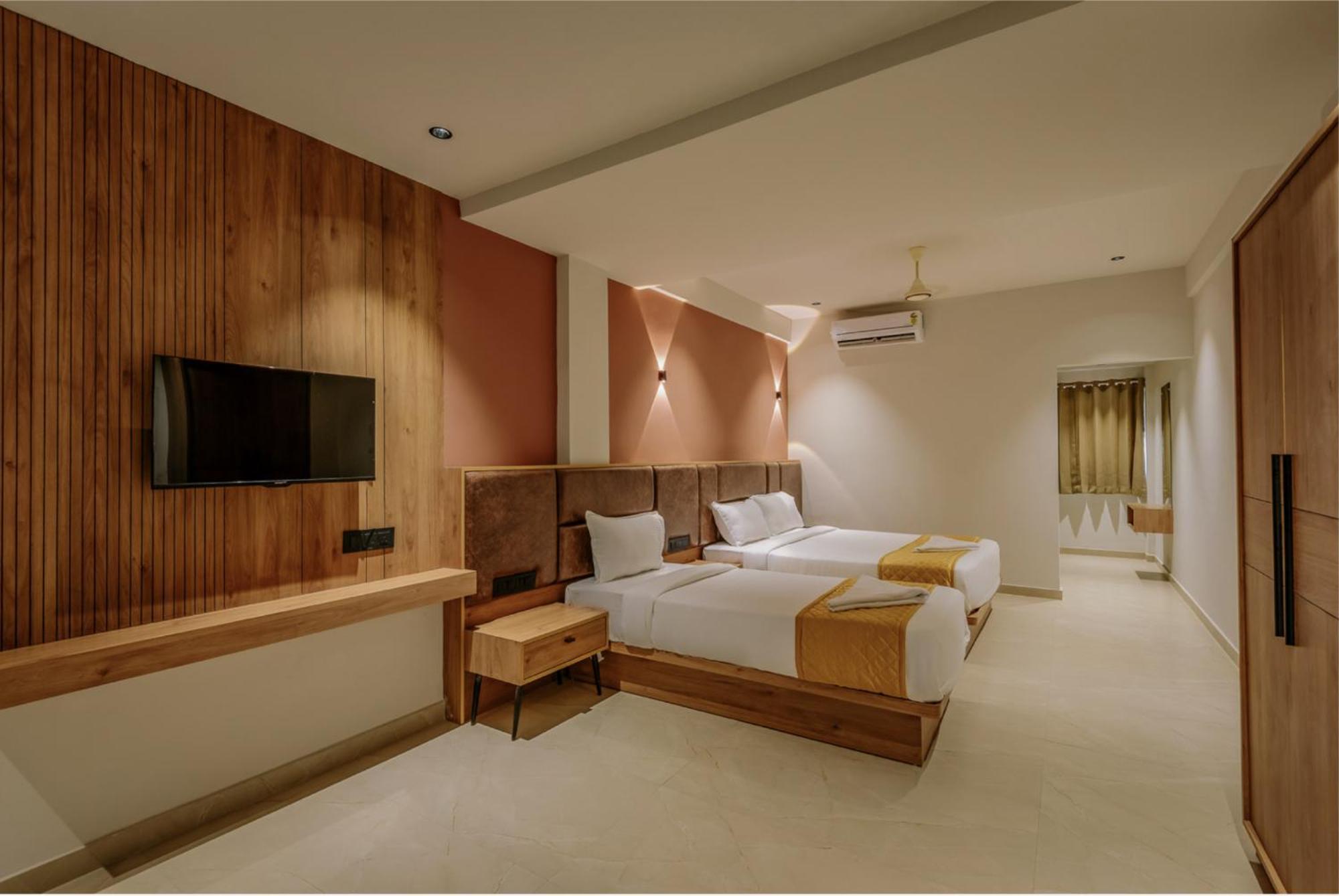 Hotel Beverly Plaza Kozhikode Exterior foto