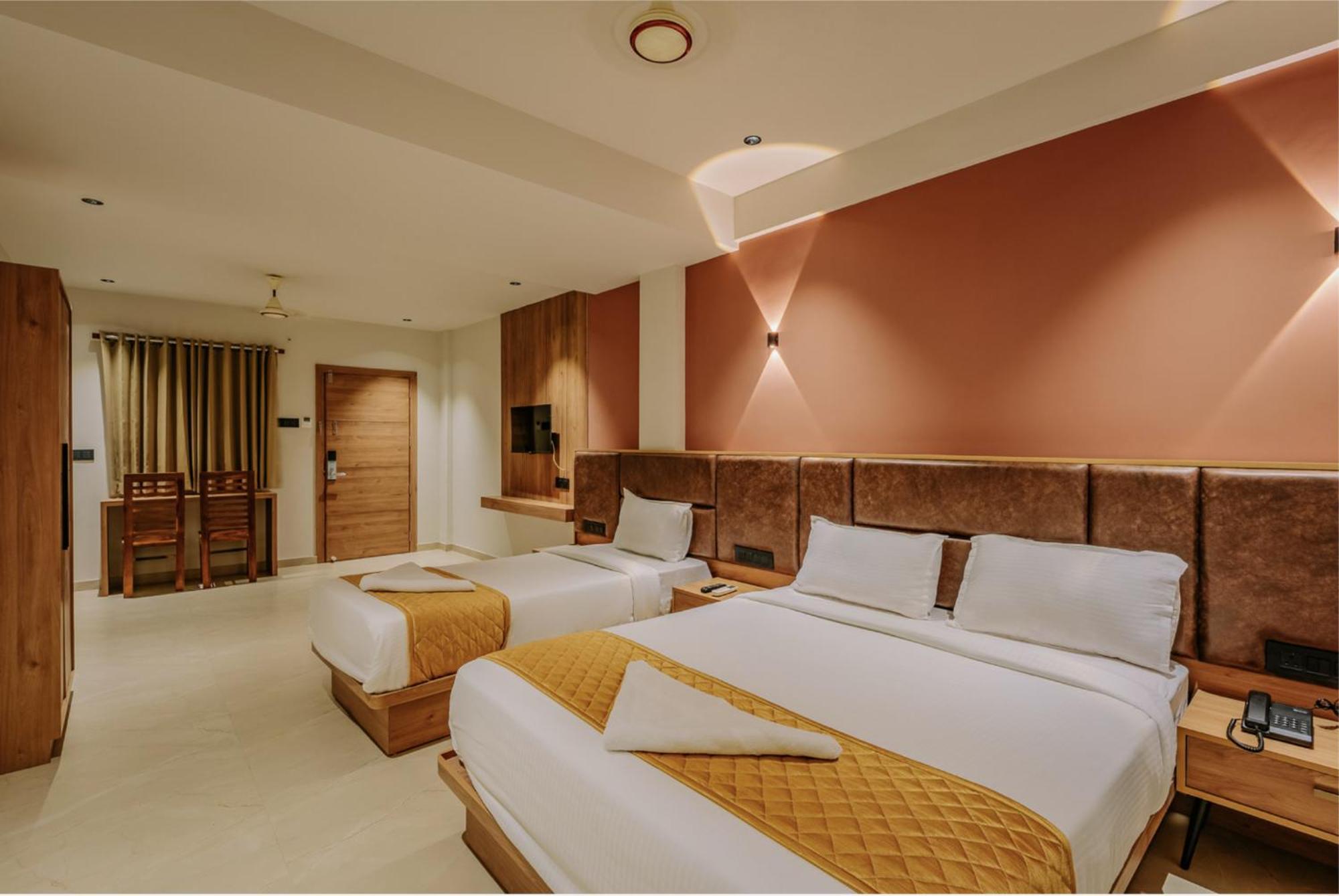 Hotel Beverly Plaza Kozhikode Exterior foto