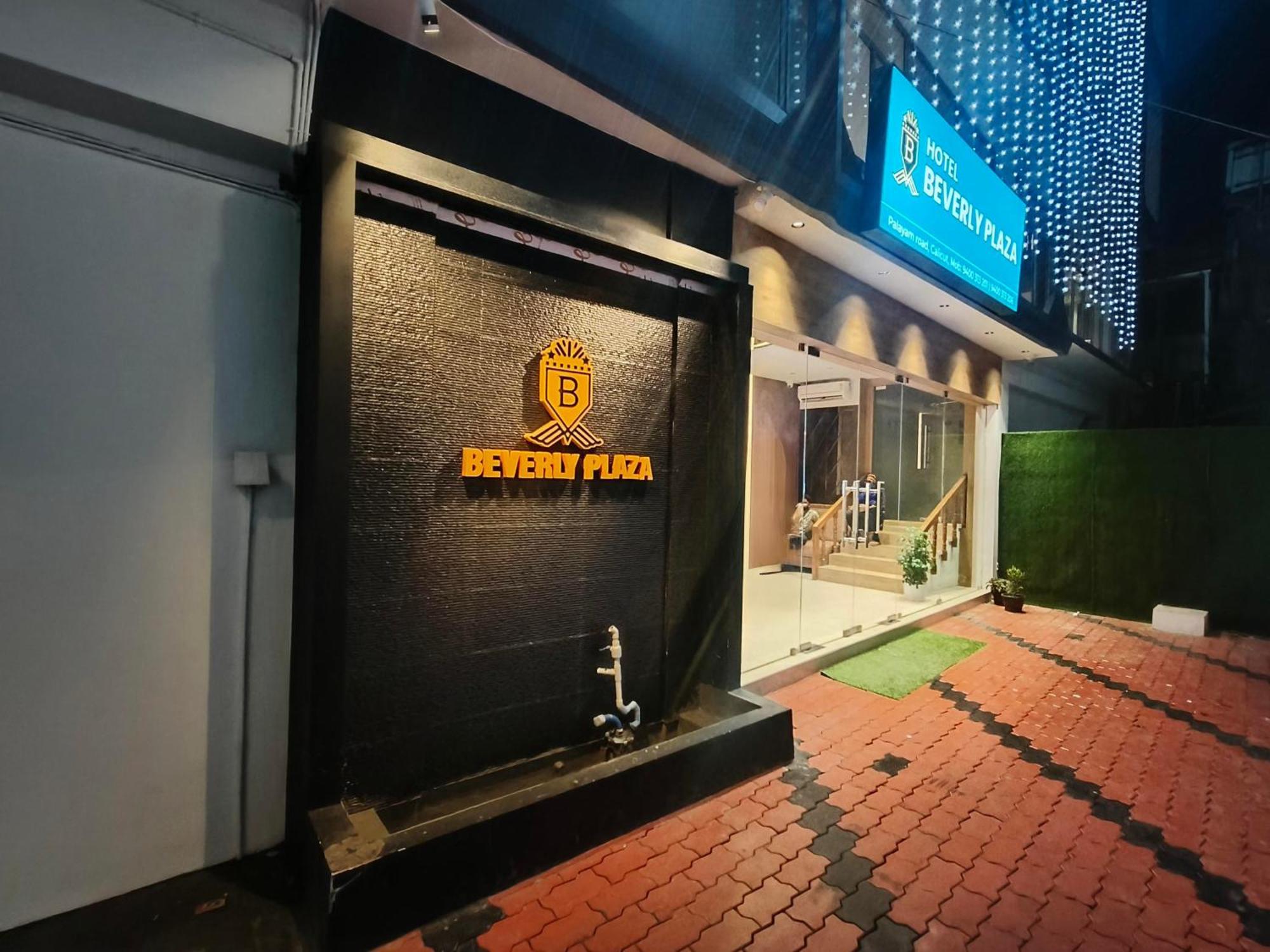Hotel Beverly Plaza Kozhikode Exterior foto